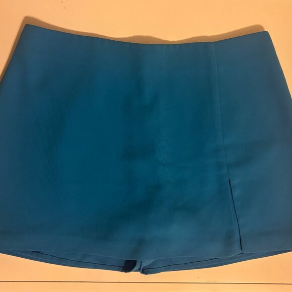 AMANDA UPRICHARD X Revolve Dale Skort In Blue -M - Picture 2 of 4